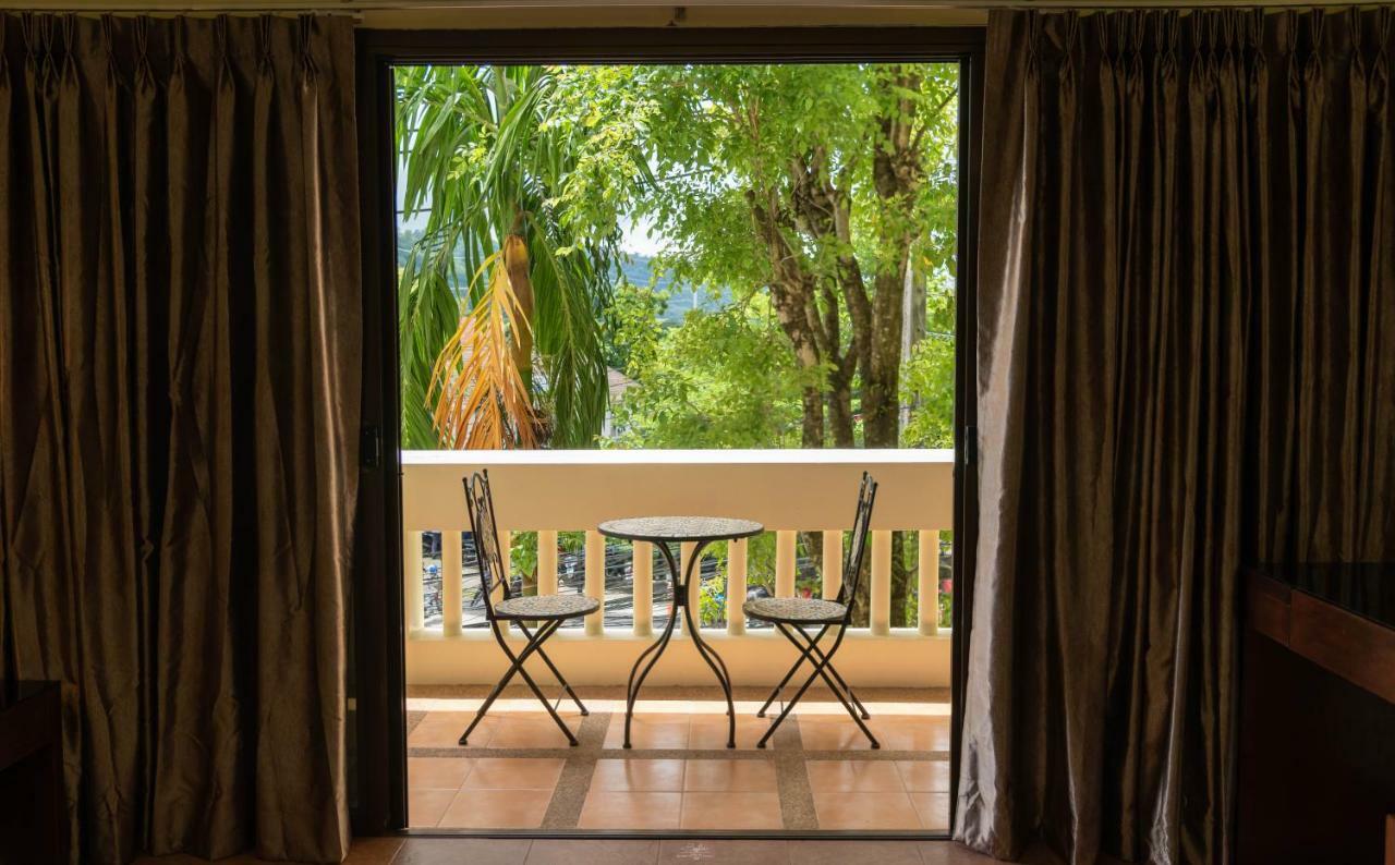 Park 38 Hotel - SHA Plus Phuket Exterior foto