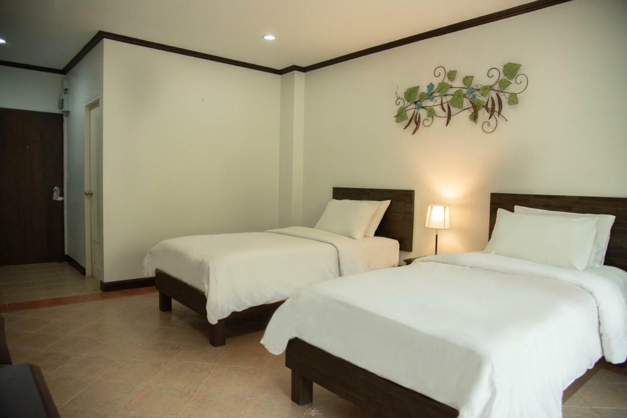 Park 38 Hotel - SHA Plus Phuket Exterior foto